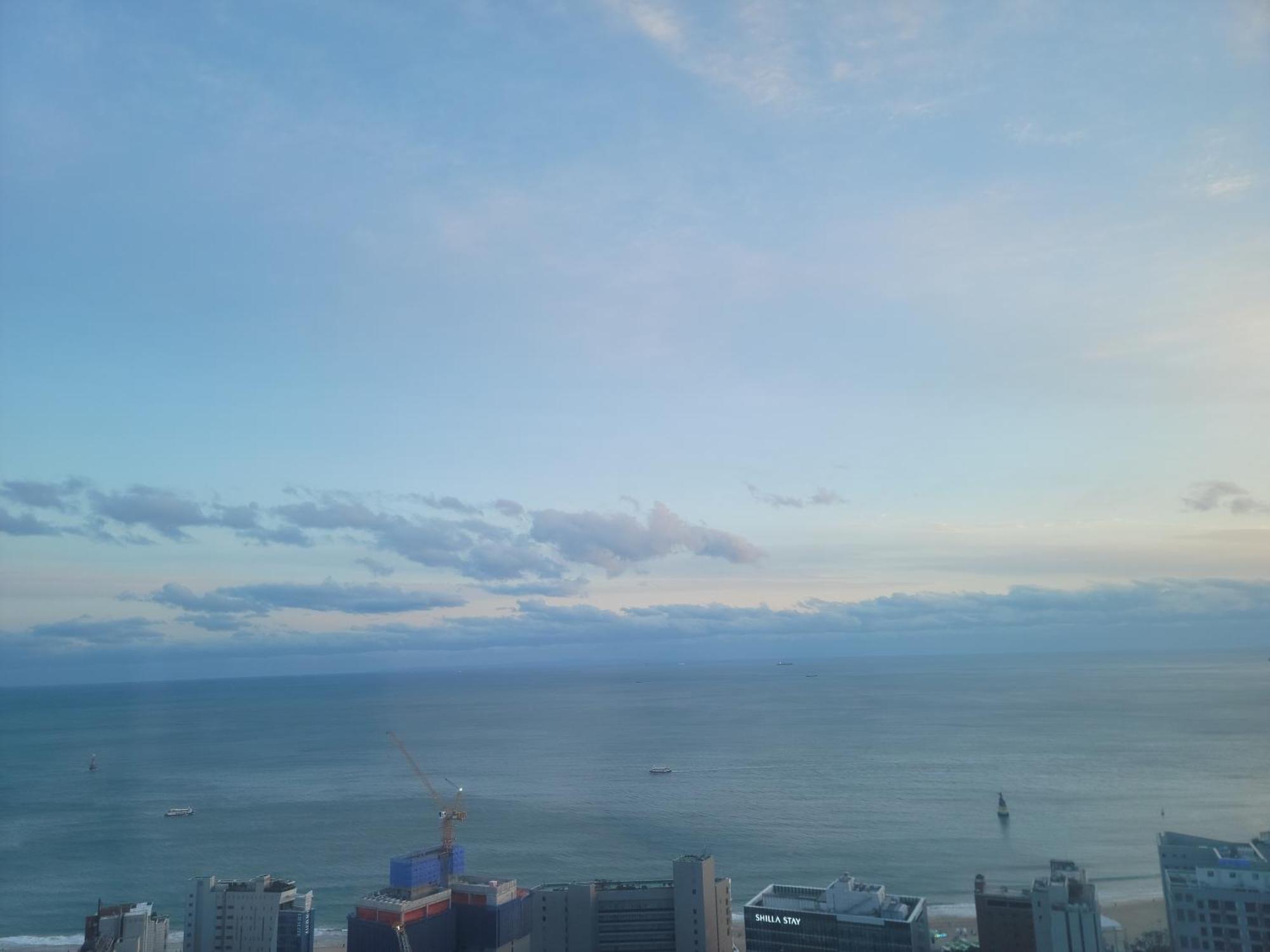 Haeundae Wide Ocean View & Residence ปูซาน ภายนอก รูปภาพ